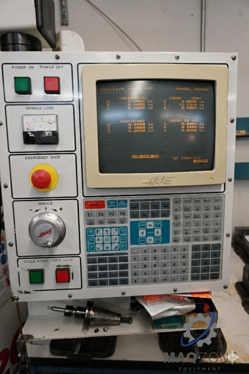 Centro de Maquinado Vertical HAAS VF-0E vista 2